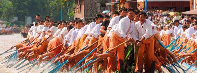 Festival de octubre de la Pagoda Phaung Daw Oo